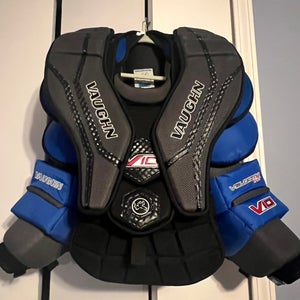 Vaughn V10 Goalie Chest Protector (Used)