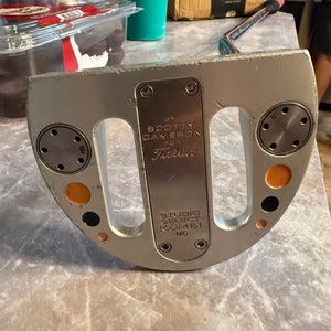Silver Scotty Cameron Mallet Studio Select Kombi Right Handed Putter 34" (Used)