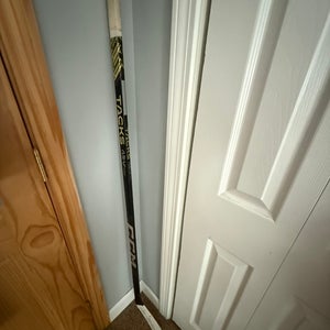 Intermediate CCM AS-VI PRO Left Hand Hockey Stick P28 (Used)