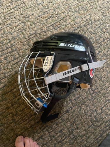 Medium Bauer BHH4500 Helmet  (Used)