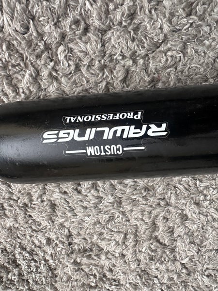 Rawlings Bat  (-3) 30.5 oz 33.5" (Used)