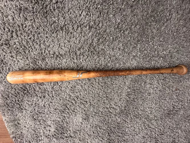 Tucci Tucci Pro Select Maple Bat (-3) 30 oz 33" (Used)