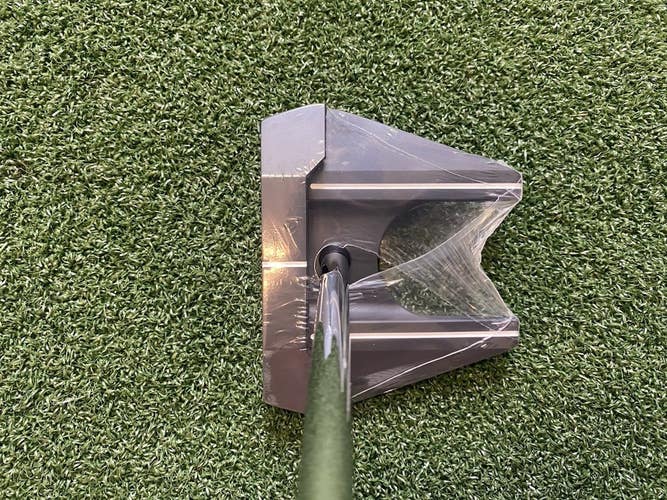 Odyssey Ai-One #7 Square 2 Square Putter 35 Right-Handed Center Shaft 35 Inches