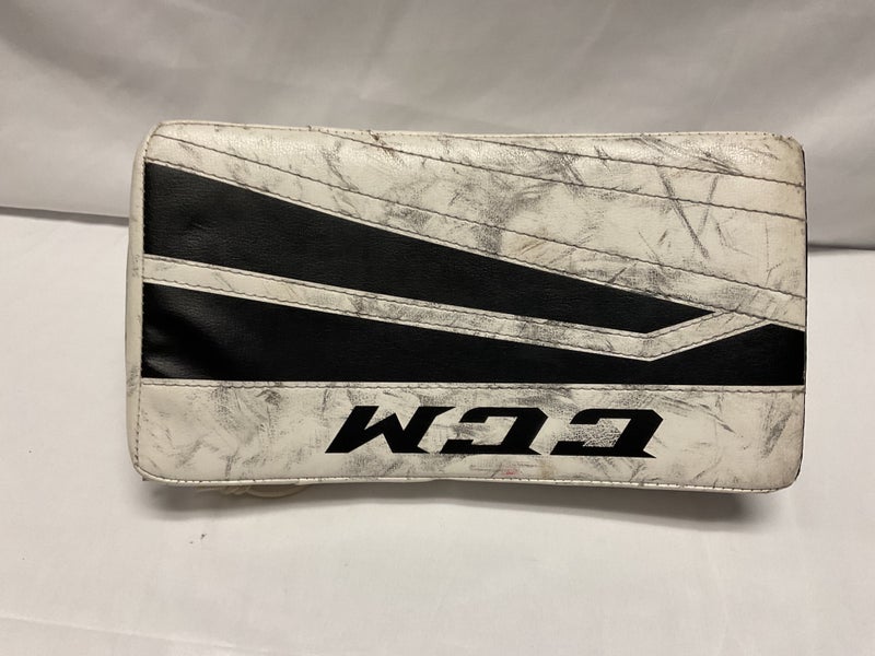CCM Extreme Flex II 760 Regular  (Used)