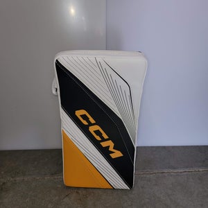 CCM Eflex 6.5 Blocker Regular (New) - Junior