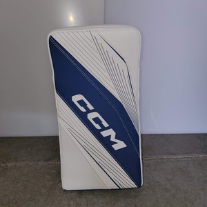 CCM Eflex 6.5 Blocker Regular (New) - Junior