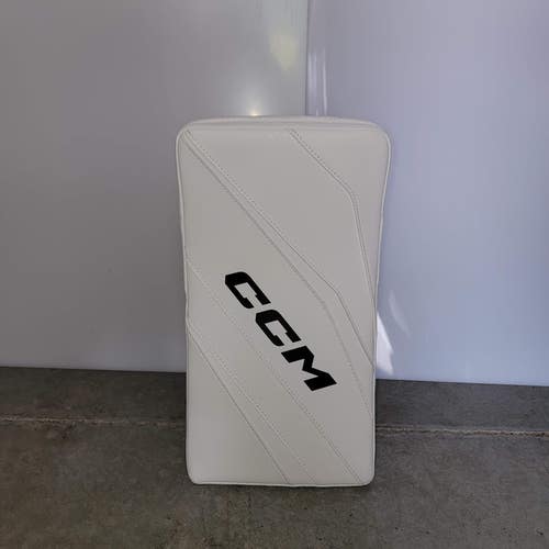 CCM Eflex 6.5 Regular (New) - Senior