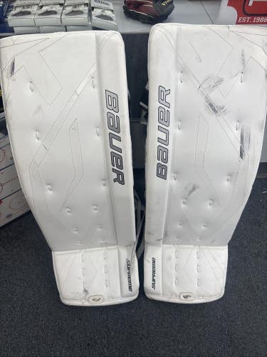 Senior Size 32 + 1 Bauer Supreme ONE60 Ice Hockey Goalie Leg Pads