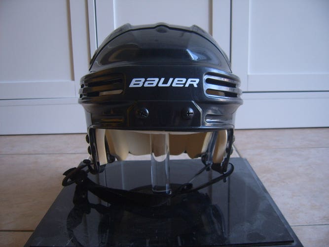 Excellent Condition Bauer BHH4500 Hockey Helmet sz Extra Large