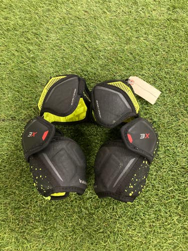 Junior Medium Bauer Vapor 3x Elbow Pads (Used)
