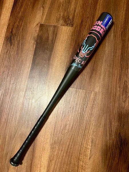 2025 Combat MFG Spec A1 Alloy BBCOR Certified Bat (-3) 29 oz 32" (New)