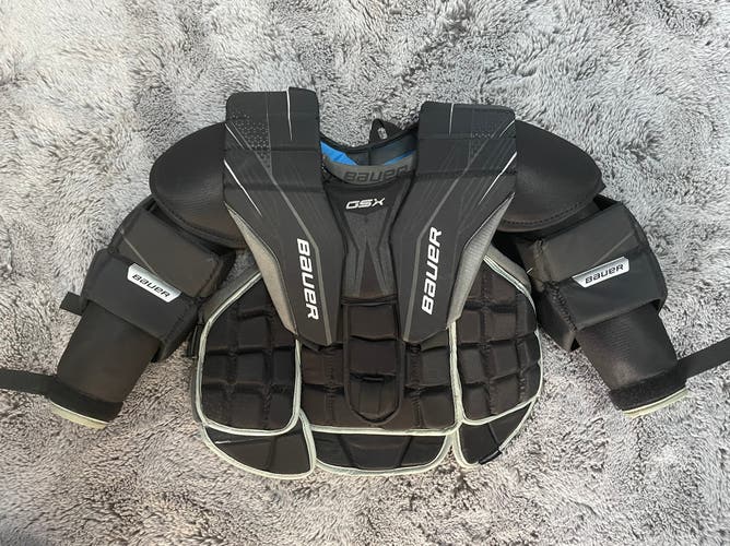 Small / Medium Bauer GSX Goalie Chest Protector (Used)