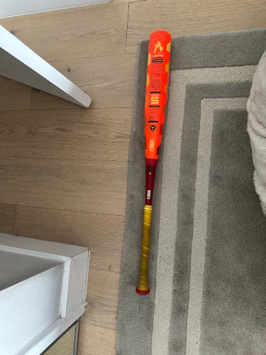 Easton Hype Fire Composite USSSA Certified Bat (-5) 27 oz 32" (Used)