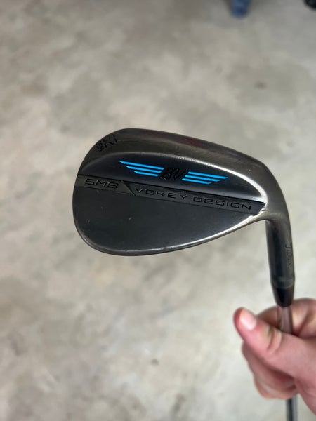 Titleist Vokey SM8 Jet Black 62 M Grind
