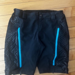 Black Small Men's SYNC Session Race Shorts (Used)