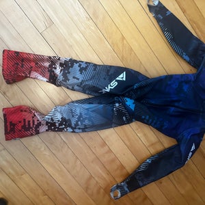 Men's Medium SYNC Ski Suit (Used)