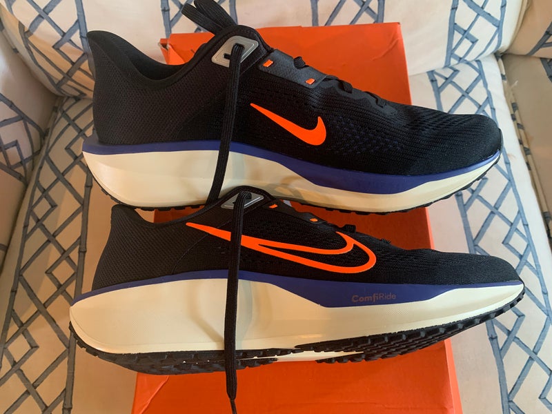 Nike Quest 6 Running Shoes - Size 11
