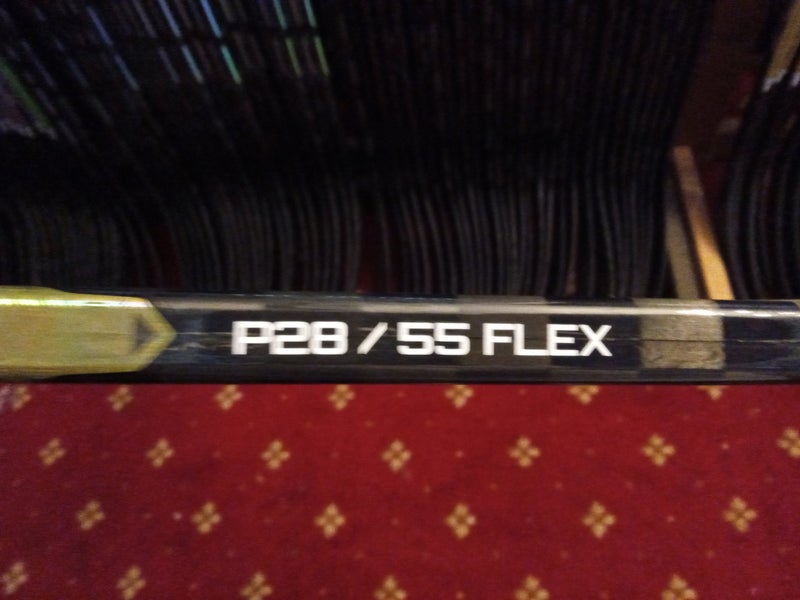 Intermediate Bauer Proto-R Right Handed Hockey Stick P28 55 Flex (New)