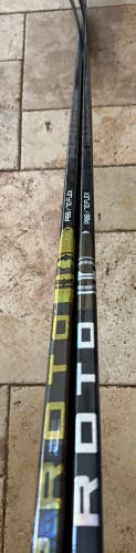 2 Pack Senior Bauer Proto-R Right Handed Hockey Stick P88 (Used)