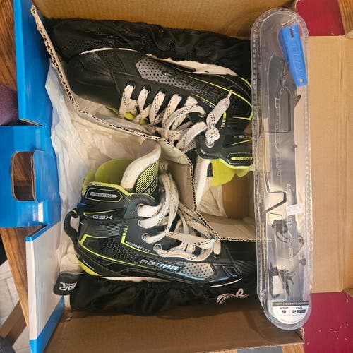 2023 Bauer GSX Intermediate Goalie Skates Size 4.5 - D width (W/Extra blade set) (Used)