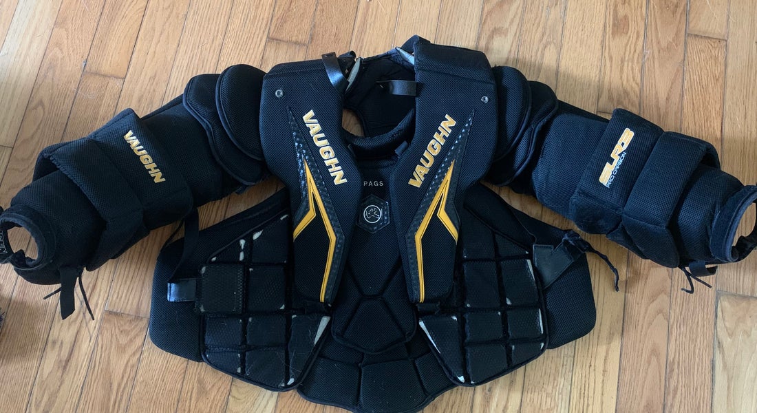 Large Vaughn SLR3 Pro Carbon Goalie Chest Protector Pro Stock