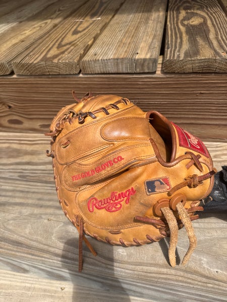 2023 Catcher's RH Rawlings Heart of the Hide Baseball Glove 33" (Used)