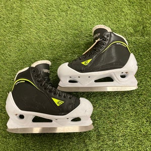 Senior Graf Supra G5500 Hockey Goalie Skates Regular Width Size 6.5 (Used)