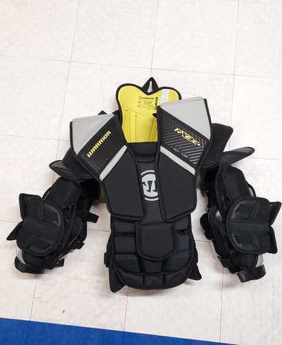 Small / Medium Warrior RX3E+ Goalie Chest Protector (New)