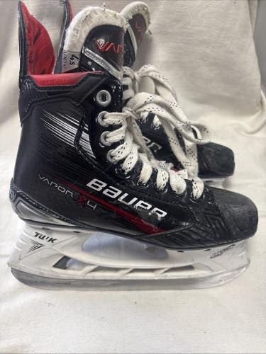 Junior Size 4.5 Fit 1 Bauer Vapor X4 Ice Hockey Skates. Excellent Condition.