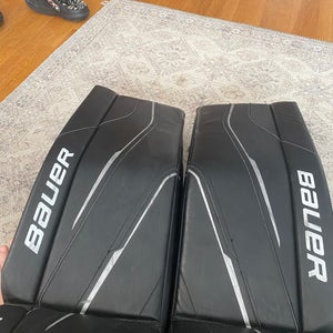 30"  2023 Bauer GSX Goalie Leg Pads  (Used)