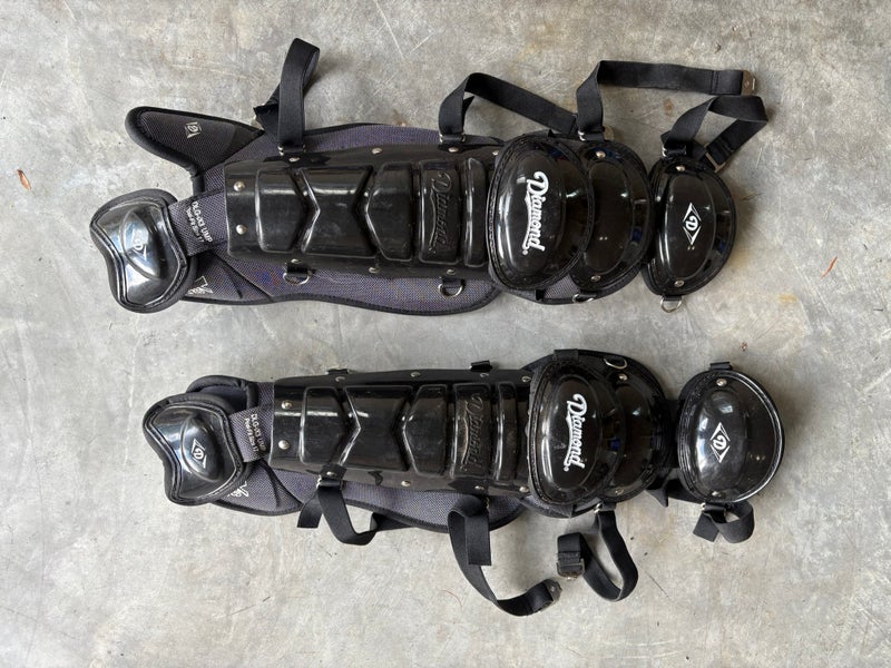 Diamond Catcher's Leg Guard (Used)