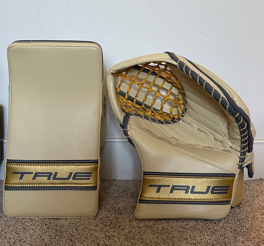 Adin hill Vegas golden knights winter Classic 2024 game issued glove and blocker