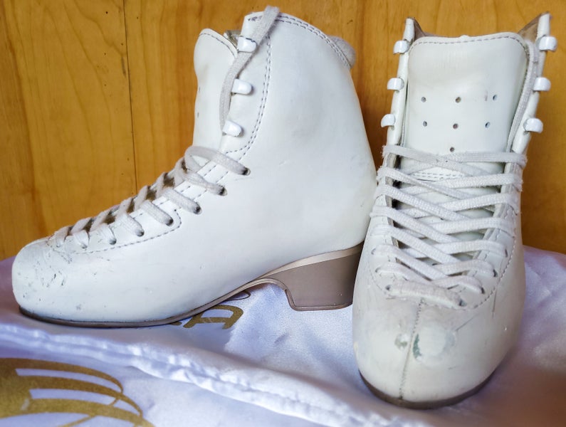 EDEA Chorus Figure Skates *Boots Only* Size 215C (US 2) Used