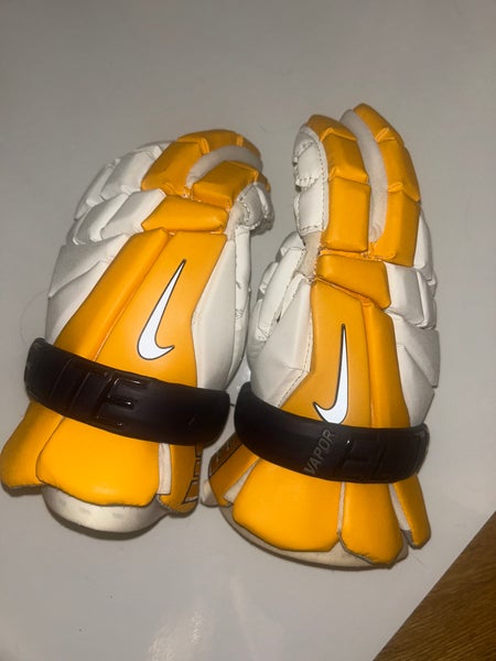 Nike Vapor Elite Lacrosse Gloves Medium (Used)