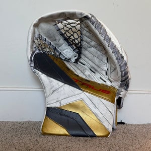 Akira Schmid Henderson silver knights pro stock/game used glove 2024-25
