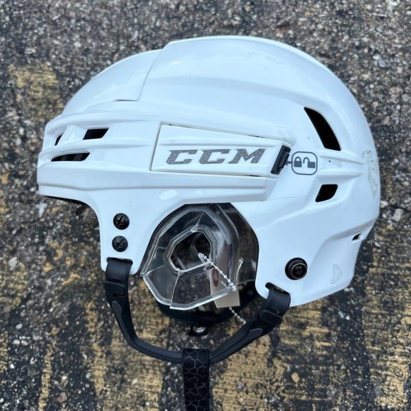 Small CCM Super Tacks X Helmet