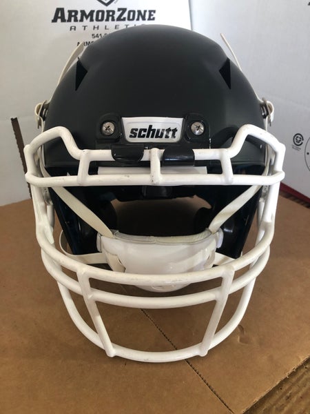USED SCHUTT VENGEANCE PRO - MEDIUM - FLAT BLACK