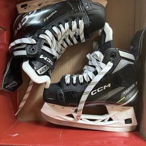 CCM Tacks AS580 Hockey Skates Wide Width Size 3 (New)