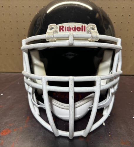 Adult Large Riddell Speed Helmet (Used)