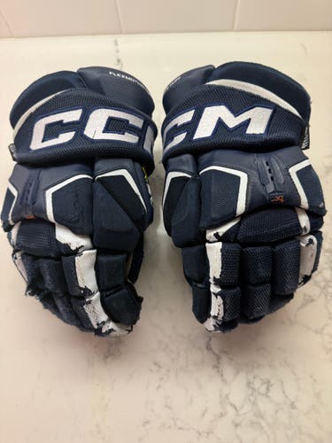 CCM As-v pro Gloves 11" (Used)