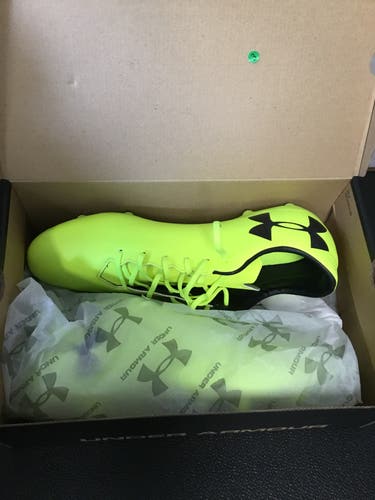Yellow Men's Size M 12.0 (W 13.0) Under Armour Spotlight DL FG Molded Cleats Cleats (New)