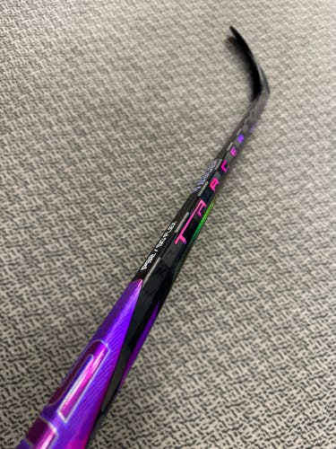 Bauer Purple Nexus Tracer 50 Flex P92 Curve Right Hand stick