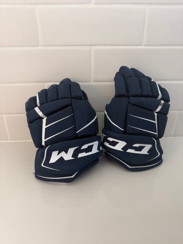 CCM JetSpeed FT350 Gloves 11" (Used)