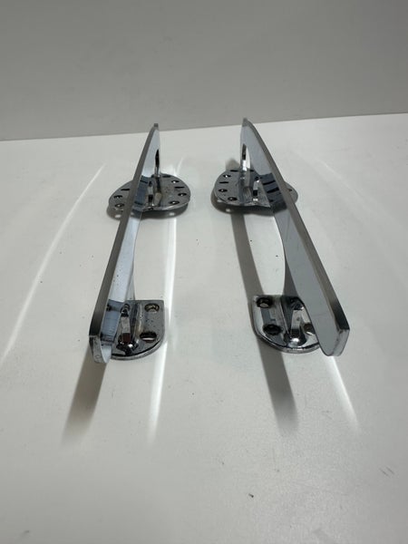 John Wilson Gold Seal Figure Blades - Size 9 1/2 (Used)