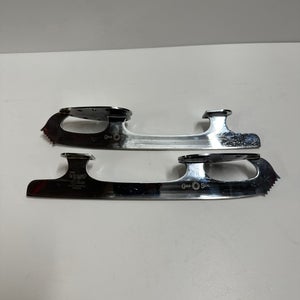 John Wilson Gold Seal Figure Blades - Size 9 1/4 (Used)