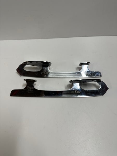 John Wilson Gold Seal Figure Blades - Size 9 1/4 (Used)