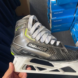 Bauer Elite Goalie Skates 8 Fit 1