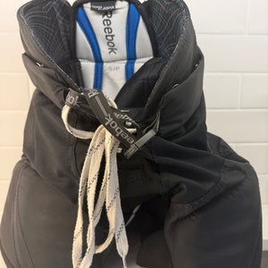 Small Junior Reebok 7k Hockey Pants (Used)