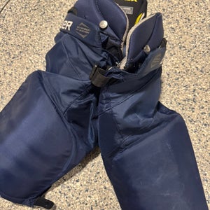 Men's Junior Large Bauer Supreme Matrix Hockey Pants Pro Stock (Used)