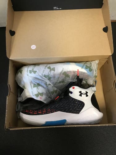 Men's Size M 7.0 (W 8.0) Under Armour Shoes (New)